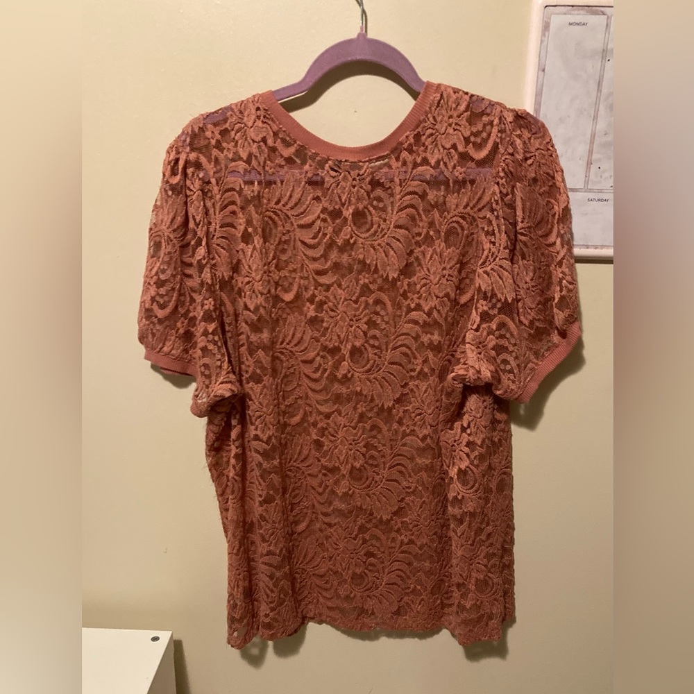 Torrid Size 2 top - Picture 2 of 3